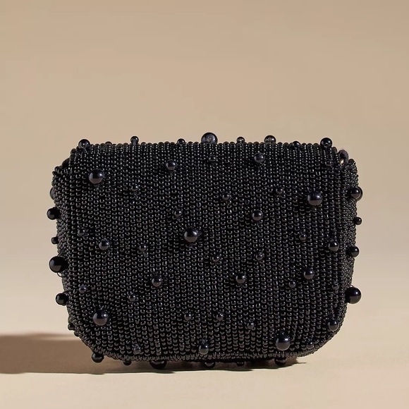 Mini Pearl Clutch - Picture 2 of 4